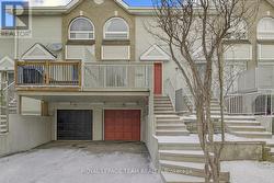 89 THORNBURY CRESCENT Ottawa, ON K2G 6C4