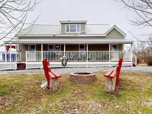 953 Middle Road, North Williamston, NS 
