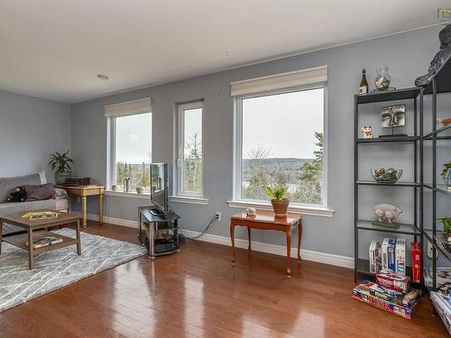 31 Limestone Avenue, Fall River, NS 