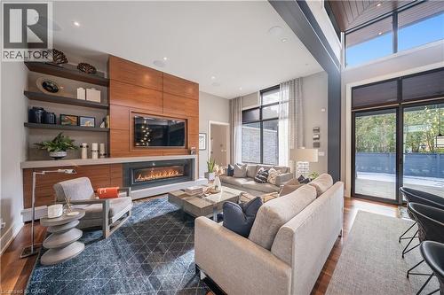 238 Hart Avenue, Burlington, ON - Indoor Photo Showing Living Room With Fireplace