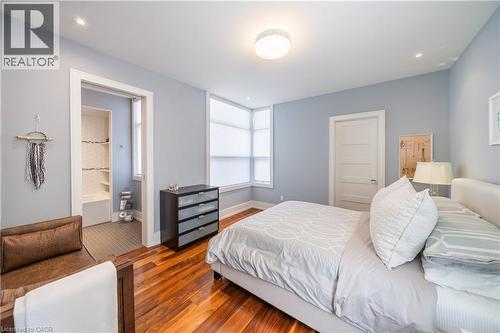 238 Hart Avenue, Burlington, ON - Indoor Photo Showing Bedroom