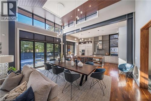 238 Hart Avenue, Burlington, ON - Indoor