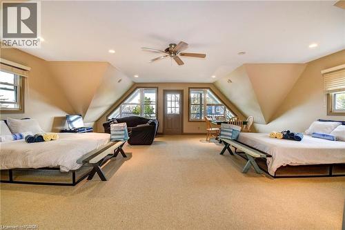 37C Cedar Drive, Turkey Point, ON - Indoor Photo Showing Bedroom