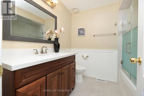 3213 Escada Drive, Mississauga, ON - Indoor Photo Showing Bathroom