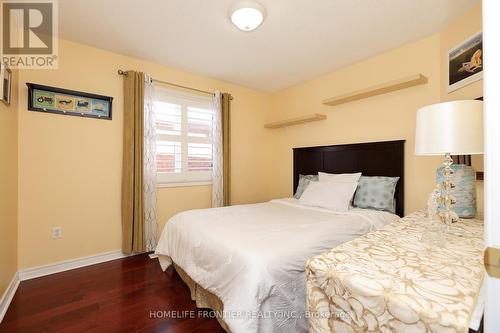 3213 Escada Drive, Mississauga, ON - Indoor Photo Showing Bedroom