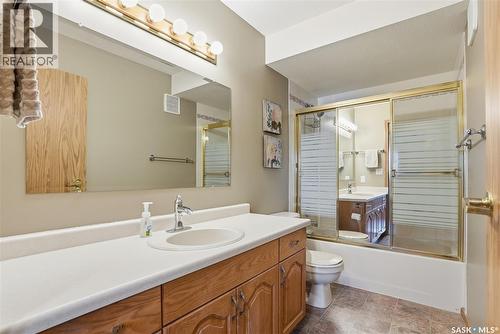 111 103 Keevil Crescent, Saskatoon, SK - Indoor Photo Showing Bathroom