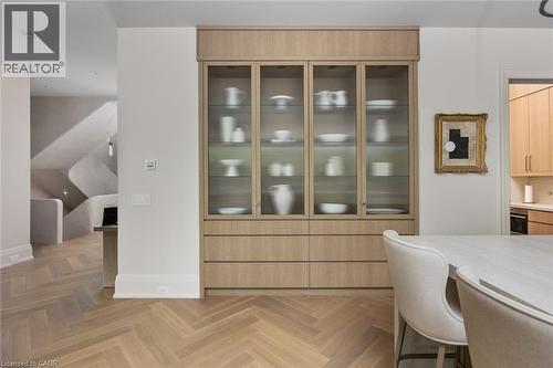 304 Pomona Avenue, Burlington, ON - Indoor