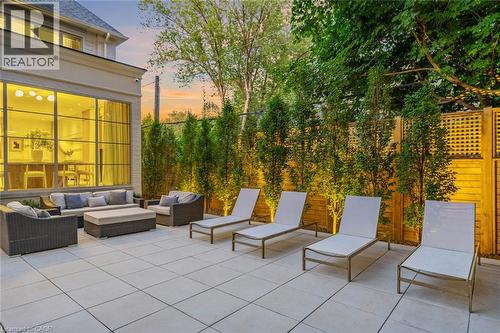 304 Pomona Avenue, Burlington, ON - Outdoor With Deck Patio Veranda