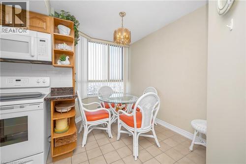 20 Cherrytree Drive Unit# 809, Brampton, ON - Indoor