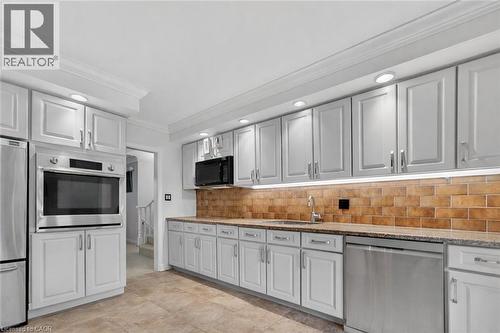 195 Wilton Street, Burlington, ON - Indoor Photo Showing Kitchen With Stainless Steel Kitchen