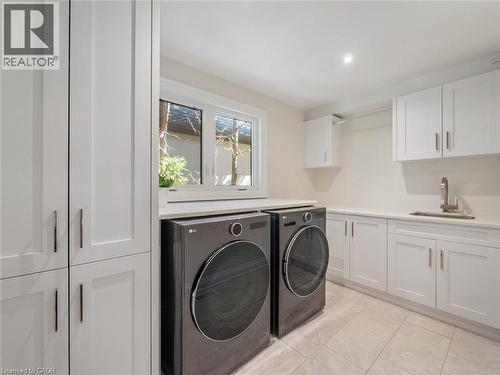 3087 Lakeshore Road, Burlington, ON - Indoor Photo Showing Laundry Room
