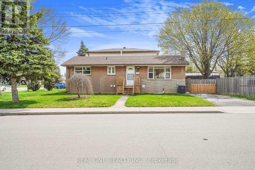 22 Halam Avenue, Hamilton, ON - Outdoor