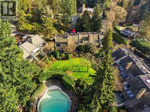 15 4957 MARINE DRIVE  West Vancouver, BC V7W 2P5