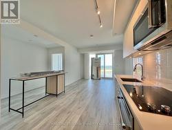 706 - 220 MISSINNIHE WAY  Mississauga, ON L5H 0A9