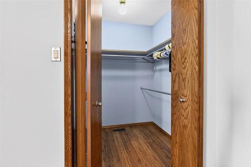 37 Optimist Way, Winnipeg, MB - Indoor