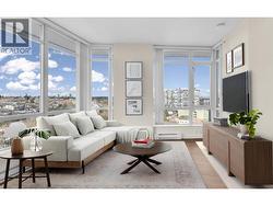 1009 4815 ELDORADO MEWS Vancouver, BC V5R 0B2