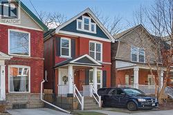 179 BURRIS Street  Hamilton, ON L8M 2J7