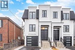 1228 ALEXANDRA Avenue  Mississauga, ON L5E 2A5