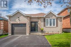 10 WISMER AVENUE Barrie, ON L4N 7X8