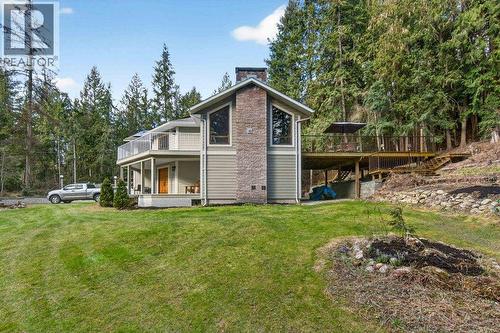 7905 97A Highway, Mara, BC - Outdoor With Deck Patio Veranda