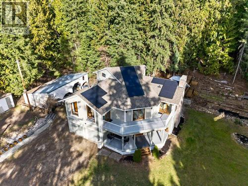 7905 97A Highway, Mara, BC - Outdoor With Deck Patio Veranda
