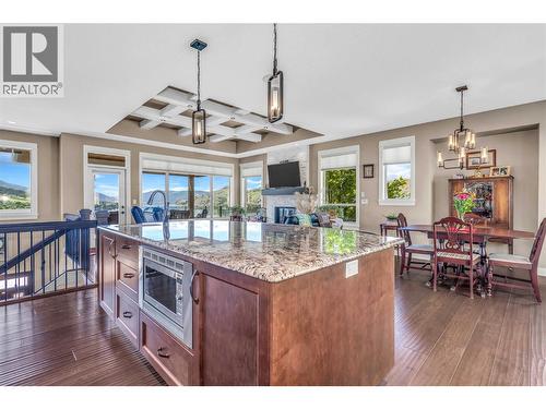 8780 Braeburn Drive, Coldstream, BC - Indoor