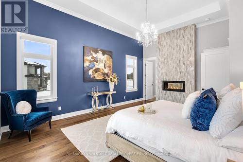 324 Hedley Way, Ottawa, ON - Indoor Photo Showing Bedroom