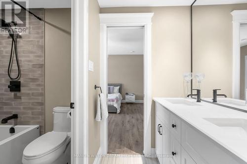 324 Hedley Way, Ottawa, ON - Indoor Photo Showing Bathroom