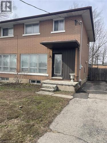 View of front of home - 124 Avalon Place, Kitchener, ON - Outdoor