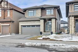 176 BALIKUN HEIGHTS Ottawa, ON K2V 0B6