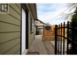 1409 Ethel Street Kelowna, BC V1Y 2X5