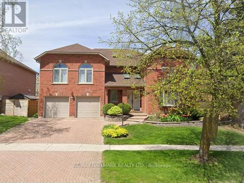 70 TIMBERLINE TRAIL  Aurora, ON L4G 6A3