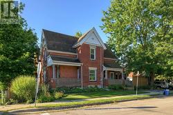 447 WOODMAN AVENUE  London East (East G), ON N5W 4A1