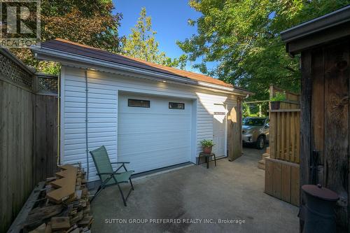 447 Woodman Avenue, London East (East G), ON - Outdoor With Exterior