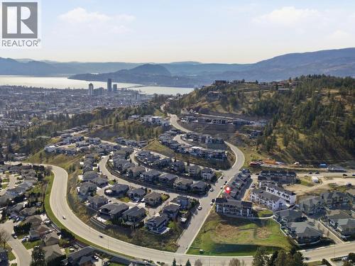 685 Boynton Place Unit# 71  Kelowna, BC V1V 2Y2