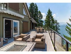 17222 Pilot Bay Road  Kootenay Bay, BC V0B 1E0