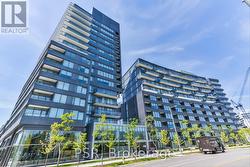 N 208 - 120 BAYVIEW AVENUE Toronto, ON M5A 0G4