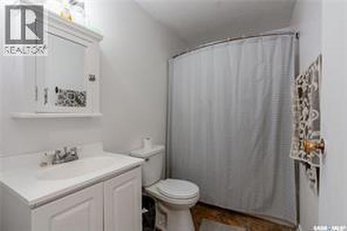 Atcheynum Acreage, Battle River Rm No. 438, SK - Indoor Photo Showing Bathroom
