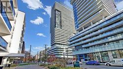 1703 - 185 ROEHAMPTON AVENUE Toronto, ON M4P 1R4