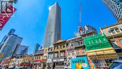 2212 - 11 WELLESLEY STREET W Toronto, ON M4Y 0G4