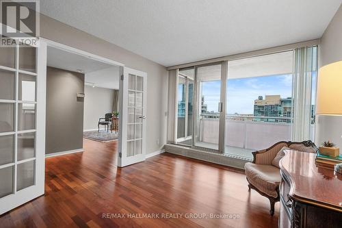 1404 - 160 George Street, Ottawa, ON - Indoor