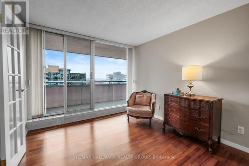 1404 - 160 George Street, Ottawa, ON - Indoor