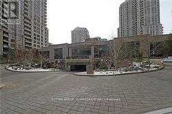 2104 - 3880 DUKE OF YORK BOULEVARD Mississauga, ON L5B 4M7