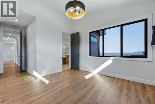 1120 Collinson Court, Kelowna, BC - Indoor Photo Showing Other Room