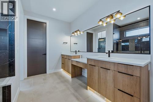 1120 Collinson Court, Kelowna, BC - Indoor