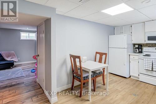 42 Terrace Drive, Hamilton, ON - Indoor Photo Showing Kitchen