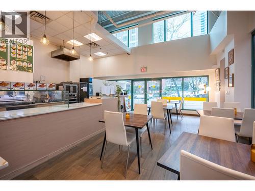 858 Hamilton Street, Vancouver, BC 