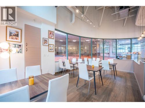 858 Hamilton Street, Vancouver, BC 