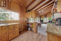 Main Cottage Kitchen - 