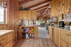 Main Cottage Kitchen - 